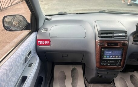 Toyota Ipsum II, 1999 год, 699 999 рублей, 19 фотография