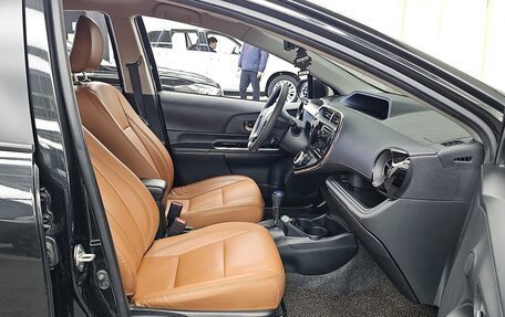 Toyota Prius c I, 2019 год, 1 530 000 рублей, 12 фотография