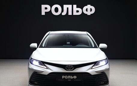 Toyota Camry, 2021 год, 2 945 000 рублей, 3 фотография
