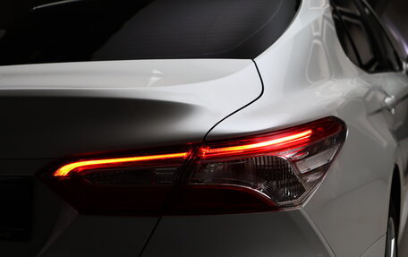 Toyota Camry, 2021 год, 2 945 000 рублей, 13 фотография