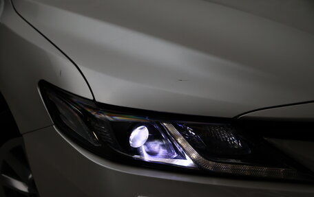 Toyota Camry, 2021 год, 2 945 000 рублей, 10 фотография