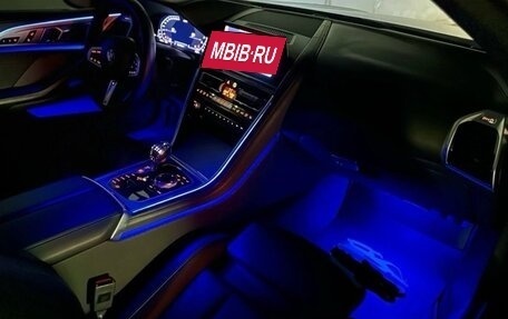 BMW 8 серия, 2021 год, 7 050 000 рублей, 14 фотография
