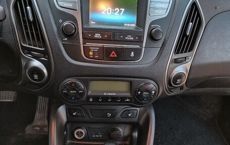 Hyundai ix35 I рестайлинг, 2014 год, 1 400 000 рублей, 8 фотография