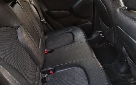 Hyundai ix35 I рестайлинг, 2014 год, 1 400 000 рублей, 11 фотография