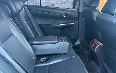 Toyota Camry, 2012 год, 2 250 000 рублей, 11 фотография