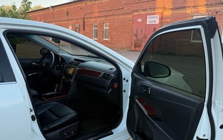 Toyota Camry, 2012 год, 2 250 000 рублей, 20 фотография