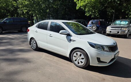 KIA Rio III рестайлинг, 2014 год, 1 200 000 рублей, 2 фотография