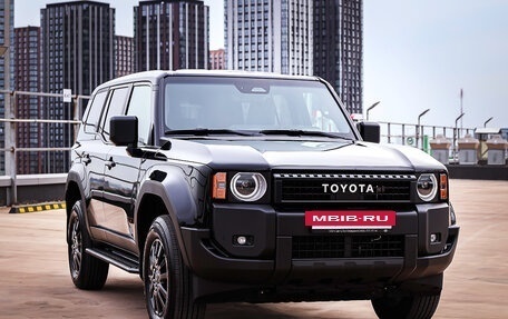 Toyota Land Cruiser Prado, 2024 год, 10 900 000 рублей, 3 фотография