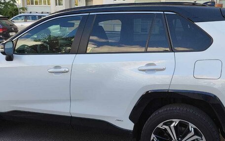 Toyota RAV4, 2023 год, 8 900 000 рублей, 2 фотография