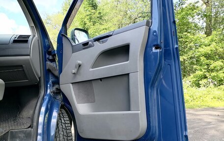 Volkswagen Transporter T5 рестайлинг, 2007 год, 1 230 000 рублей, 22 фотография