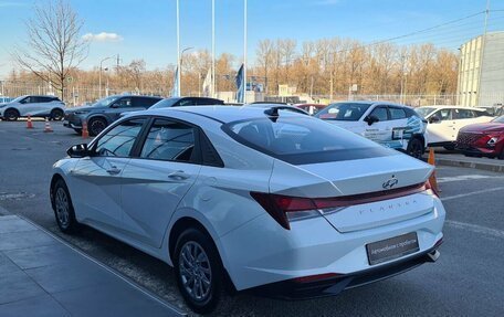 Hyundai Elantra, 2021 год, 1 647 000 рублей, 8 фотография