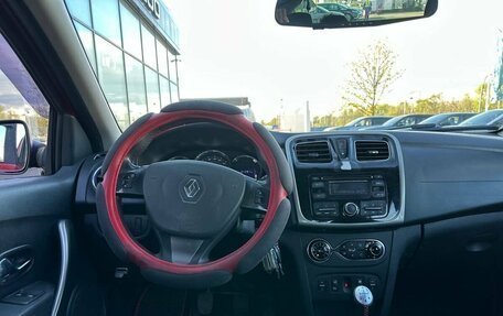 Renault Sandero II рестайлинг, 2015 год, 740 000 рублей, 11 фотография