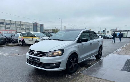 Volkswagen Polo VI (EU Market), 2017 год, 950 000 рублей, 3 фотография