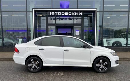 Volkswagen Polo VI (EU Market), 2017 год, 950 000 рублей, 6 фотография