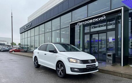 Volkswagen Polo VI (EU Market), 2017 год, 950 000 рублей, 5 фотография