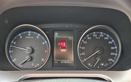 Toyota RAV4, 2019 год, 2 398 000 рублей, 12 фотография