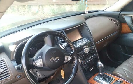 Infiniti QX70, 2014 год, 2 350 000 рублей, 5 фотография
