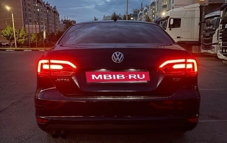 Volkswagen Jetta VI, 2014 год, 730 000 рублей, 7 фотография