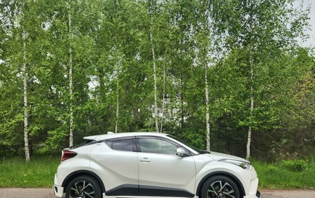 Toyota C-HR I рестайлинг, 2019 год, 2 150 000 рублей, 18 фотография