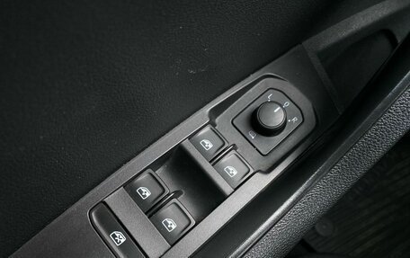 Skoda Karoq I, 2021 год, 2 195 000 рублей, 20 фотография