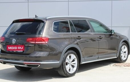 Volkswagen Passat B8 рестайлинг, 2017 год, 2 590 000 рублей, 6 фотография