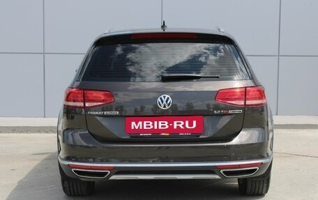 Volkswagen Passat B8 рестайлинг, 2017 год, 2 590 000 рублей, 8 фотография