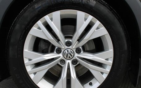 Volkswagen Passat B8 рестайлинг, 2017 год, 2 590 000 рублей, 14 фотография
