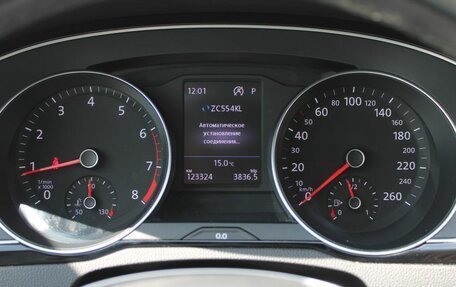 Volkswagen Passat B8 рестайлинг, 2017 год, 2 590 000 рублей, 15 фотография