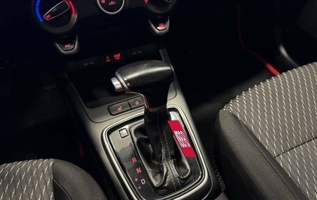 KIA Rio IV, 2018 год, 1 420 000 рублей, 18 фотография