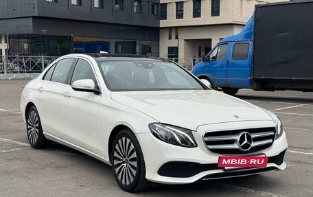 Mercedes-Benz E-Класс, 2018 год, 3 590 000 рублей, 3 фотография