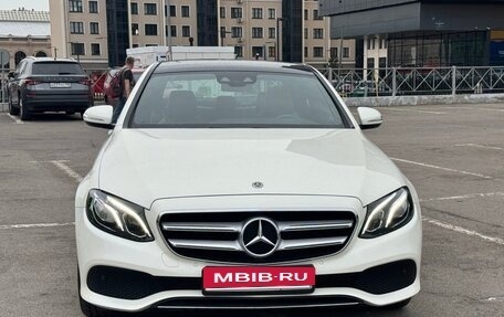 Mercedes-Benz E-Класс, 2018 год, 3 590 000 рублей, 2 фотография