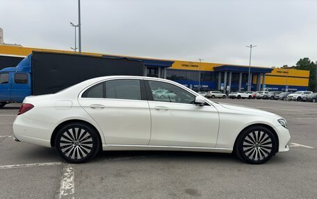 Mercedes-Benz E-Класс, 2018 год, 3 590 000 рублей, 20 фотография