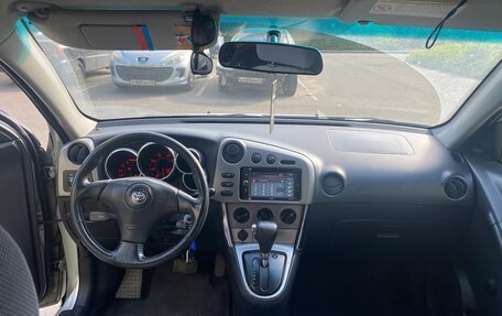 Toyota Matrix, 2003 год, 585 000 рублей, 14 фотография