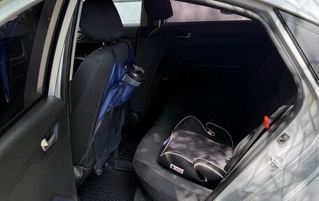 Hyundai Solaris II рестайлинг, 2017 год, 1 200 000 рублей, 7 фотография