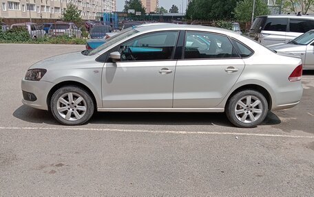 Volkswagen Polo VI (EU Market), 2012 год, 750 000 рублей, 4 фотография