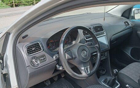 Volkswagen Polo VI (EU Market), 2012 год, 750 000 рублей, 10 фотография