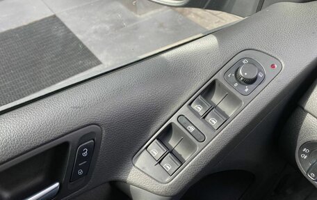 Volkswagen Tiguan I, 2011 год, 958 000 рублей, 19 фотография