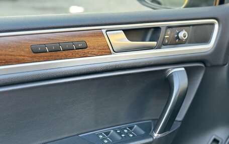 Volkswagen Touareg III, 2016 год, 2 777 000 рублей, 17 фотография