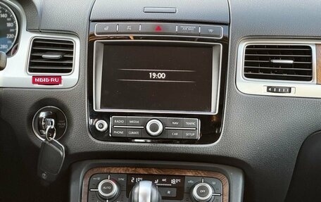 Volkswagen Touareg III, 2016 год, 2 777 000 рублей, 26 фотография