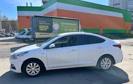 Hyundai Solaris II рестайлинг, 2017 год, 975 000 рублей, 7 фотография