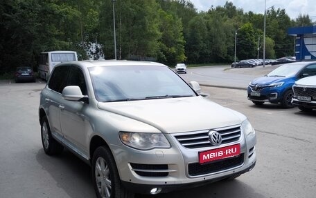 Volkswagen Touareg III, 2008 год, 990 000 рублей, 1 фотография