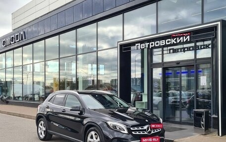 Mercedes-Benz GLA, 2018 год, 2 395 000 рублей, 1 фотография