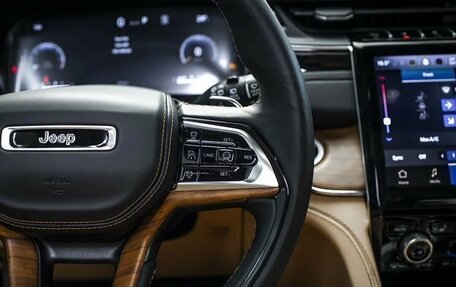 Jeep Grand Cherokee, 2024 год, 11 800 000 рублей, 27 фотография