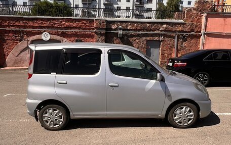 Toyota FunCargo, 2001 год, 490 000 рублей, 2 фотография