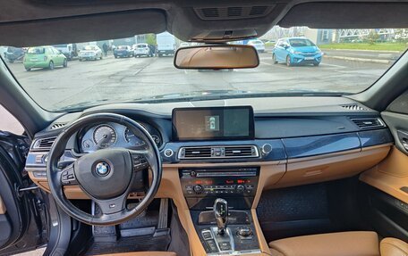 BMW 7 серия, 2010 год, 1 700 000 рублей, 15 фотография