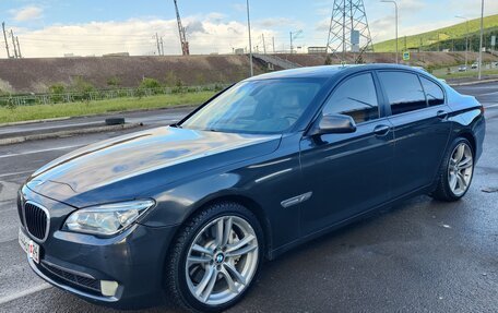 BMW 7 серия, 2010 год, 1 700 000 рублей, 4 фотография