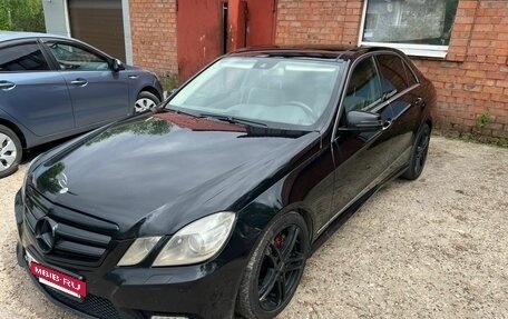 Mercedes-Benz E-Класс, 2011 год, 1 000 000 рублей, 6 фотография