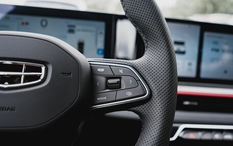 Geely Coolray I, 2024 год, 3 079 000 рублей, 21 фотография