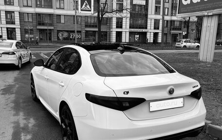 Alfa Romeo Giulia II, 2020 год, 2 970 000 рублей, 8 фотография