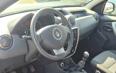 Renault Duster I рестайлинг, 2015 год, 870 000 рублей, 13 фотография